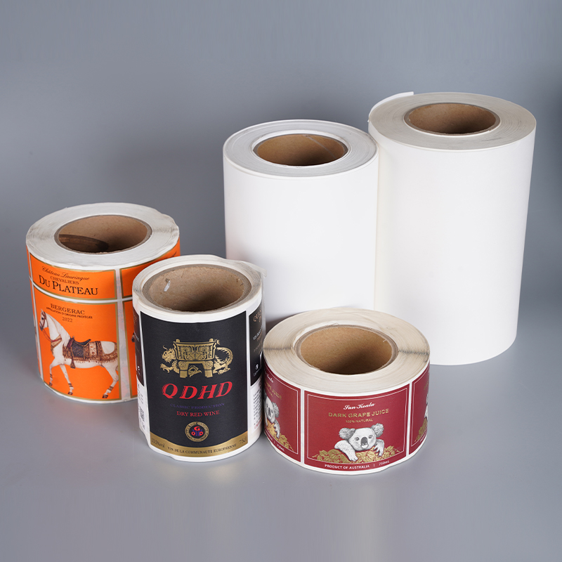 Etiqueta autoadhesiva para botellas de vino JS085H1 – 100 g/m2 de papel de algodón a prueba de cubos de hielo / termofusible / 60 g/m2 de glassine blanca